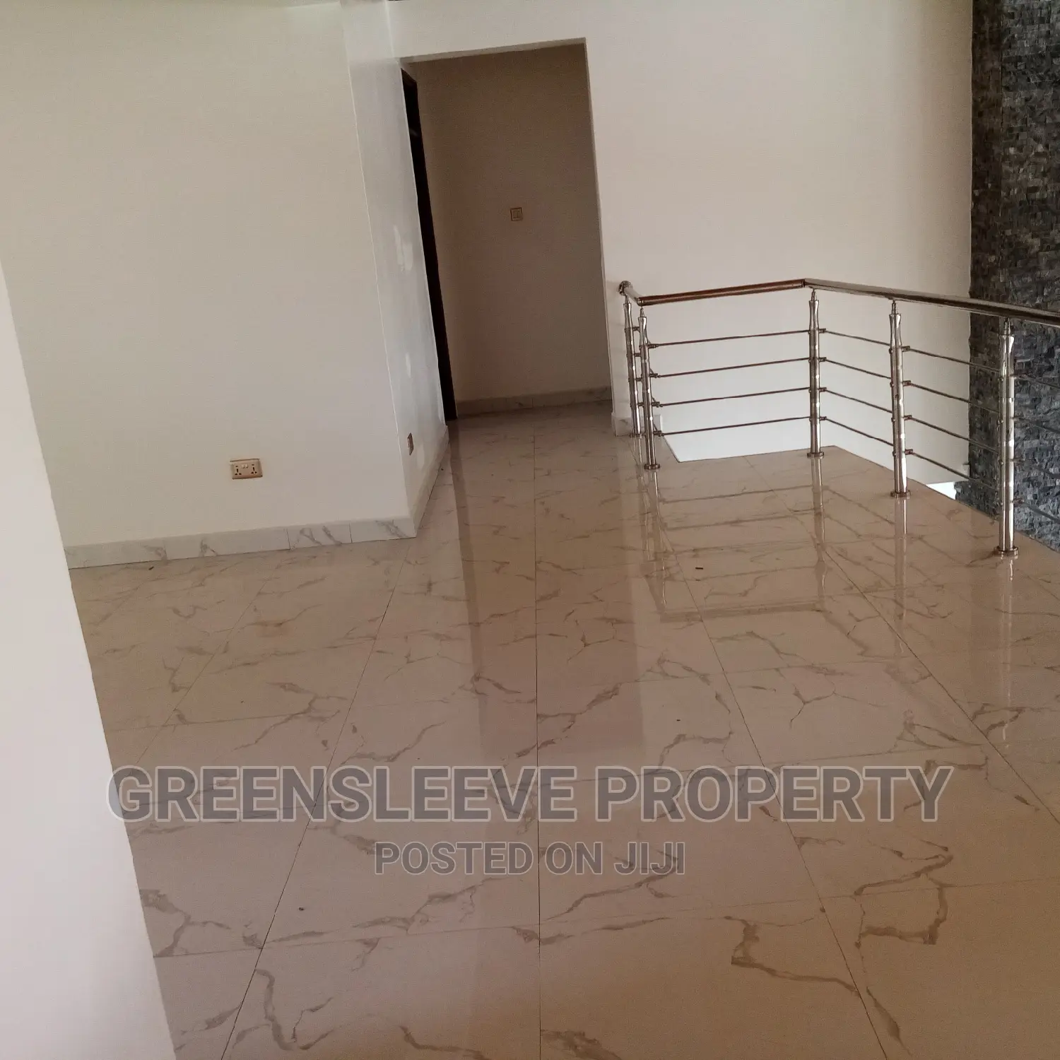 6bdrm Townhouse / Terrace in Karen for rent