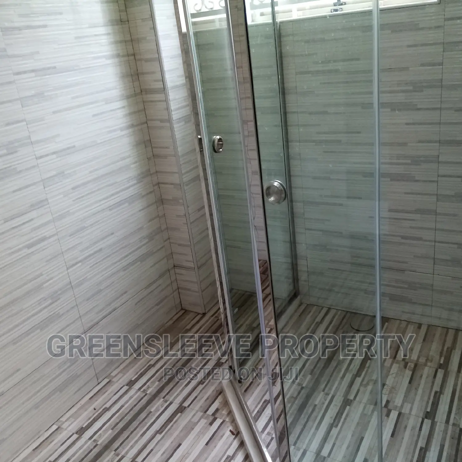 6bdrm Townhouse / Terrace in Karen for rent
