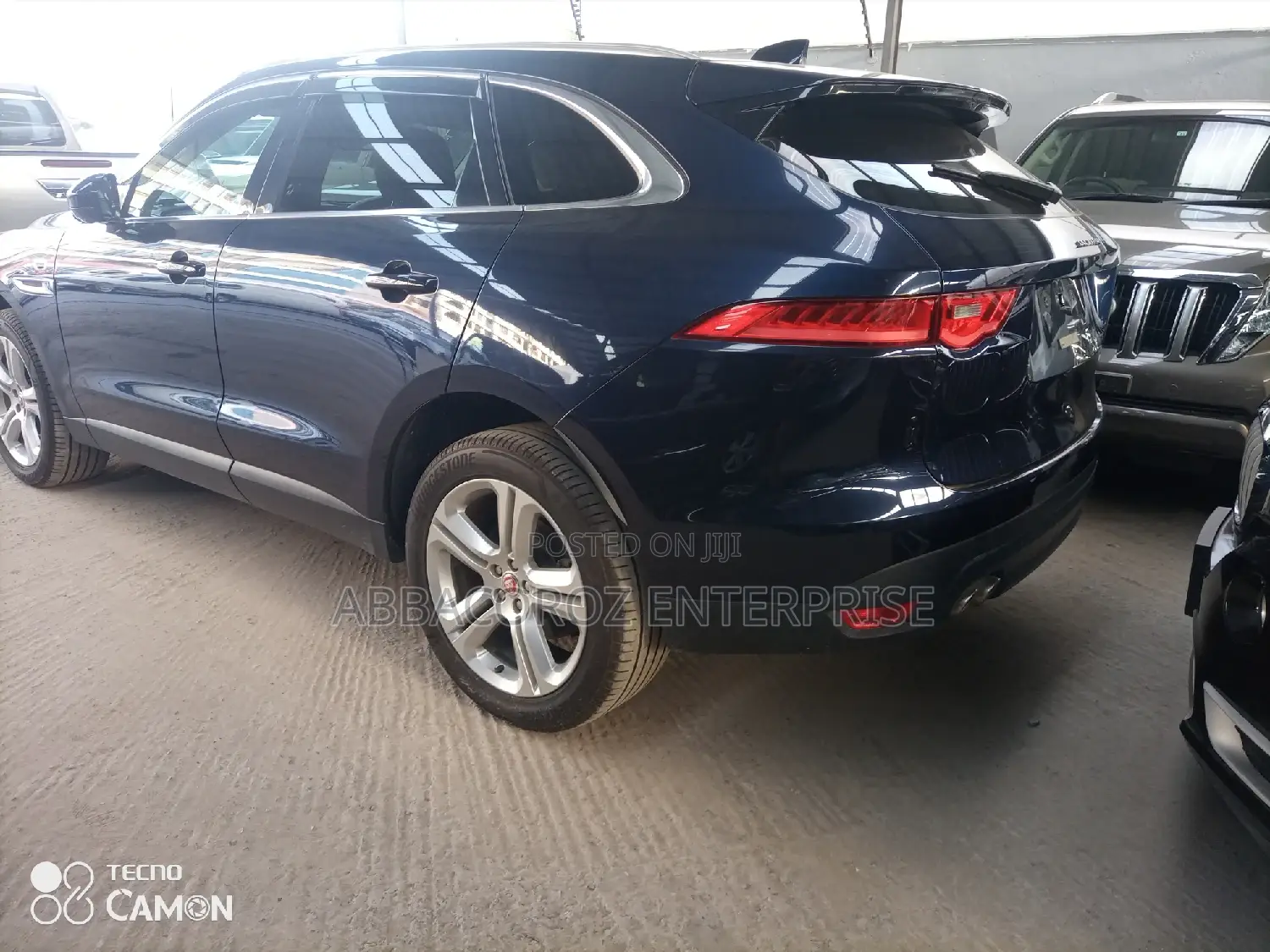 Jaguar F-Pace 2017 First Edition Blue