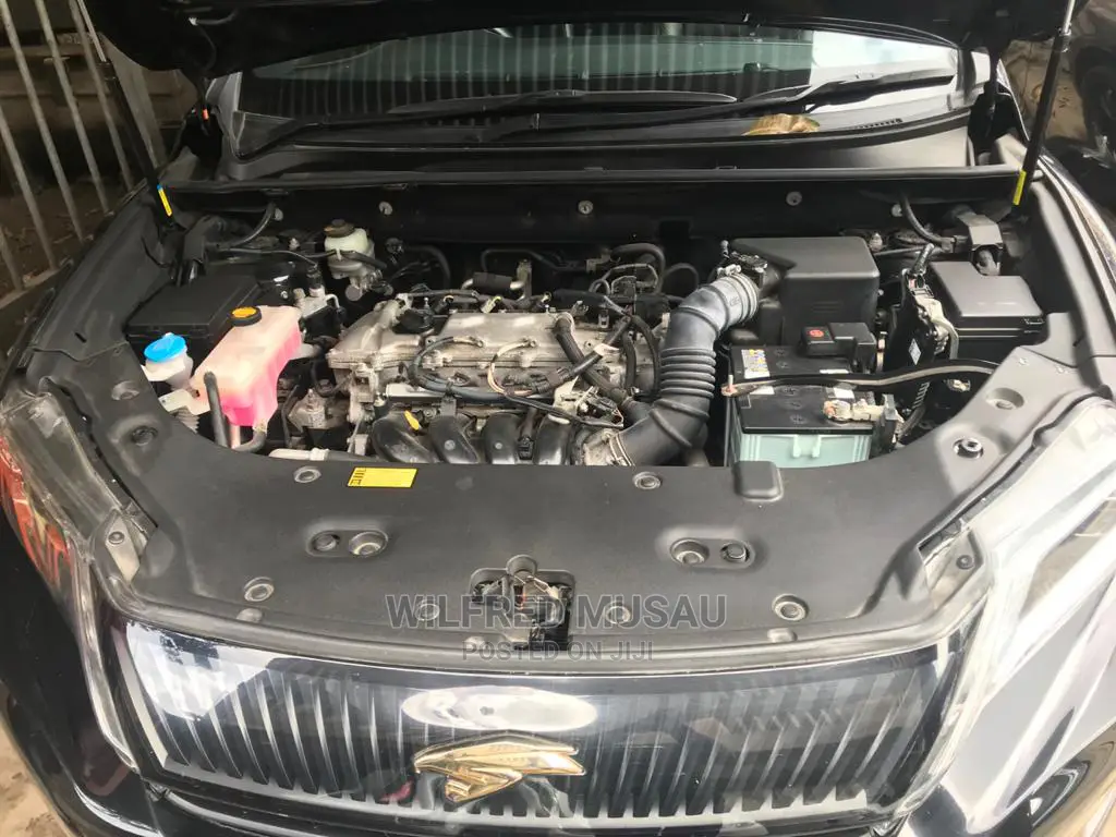 Toyota Harrier 2014