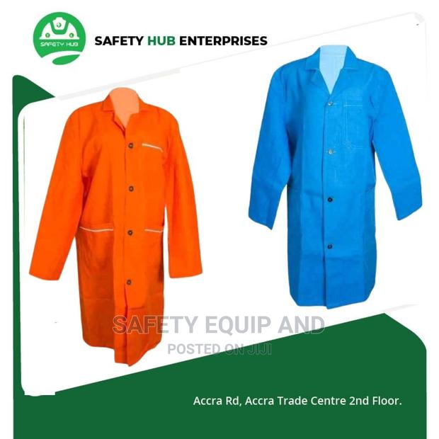 Quality Dust Coats for Body Protection - main view
