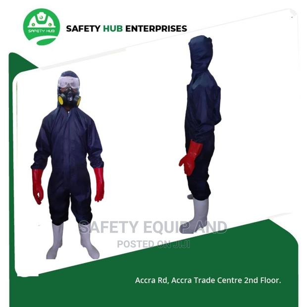 Quality Water Proof Overalls - thumbnail 3