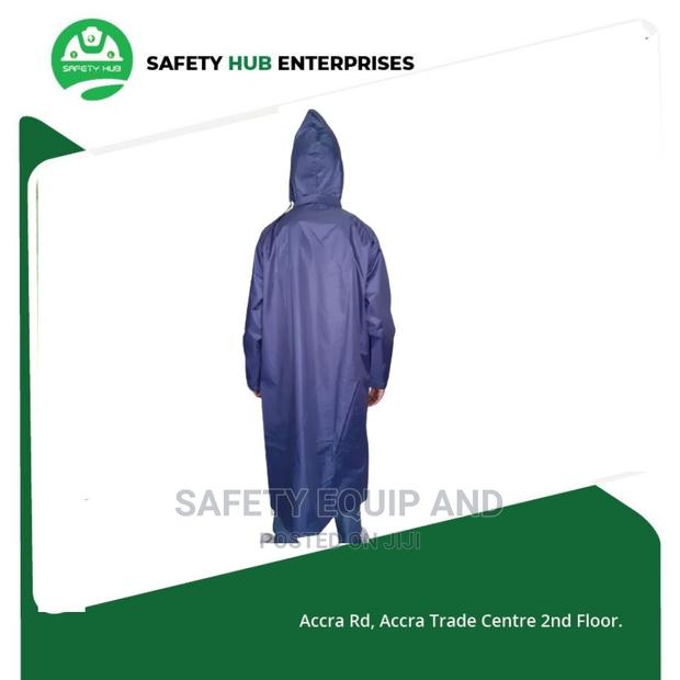 Quality Water Proof Rain Coats With Inner Lining - thumbnail 2