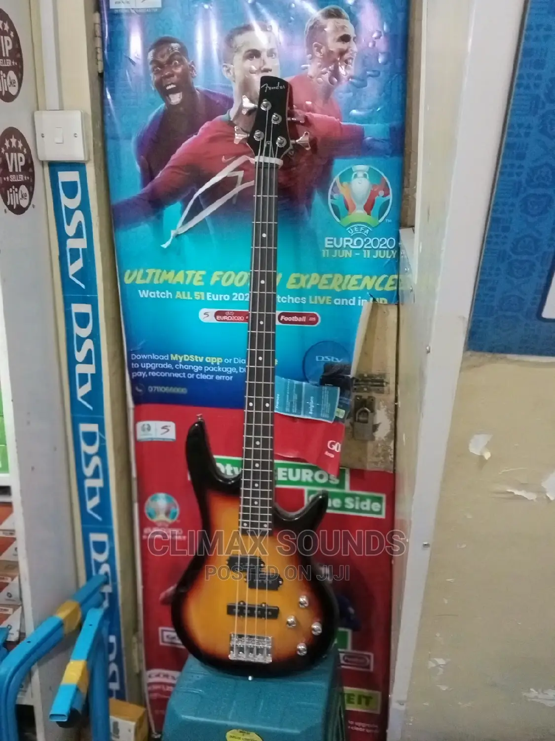 Bass Guitar 4 Stings Fenders