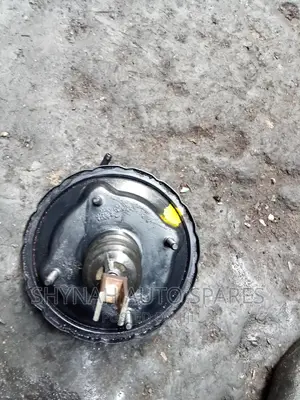 Brake Booster Toyota 90,91 and 96