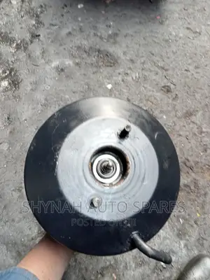 Brake Booster Toyota 90,91 and 96