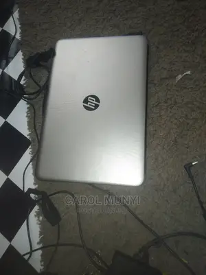 Laptop HP Pavilion 15 4GB Intel Core I3 HDD 500GB