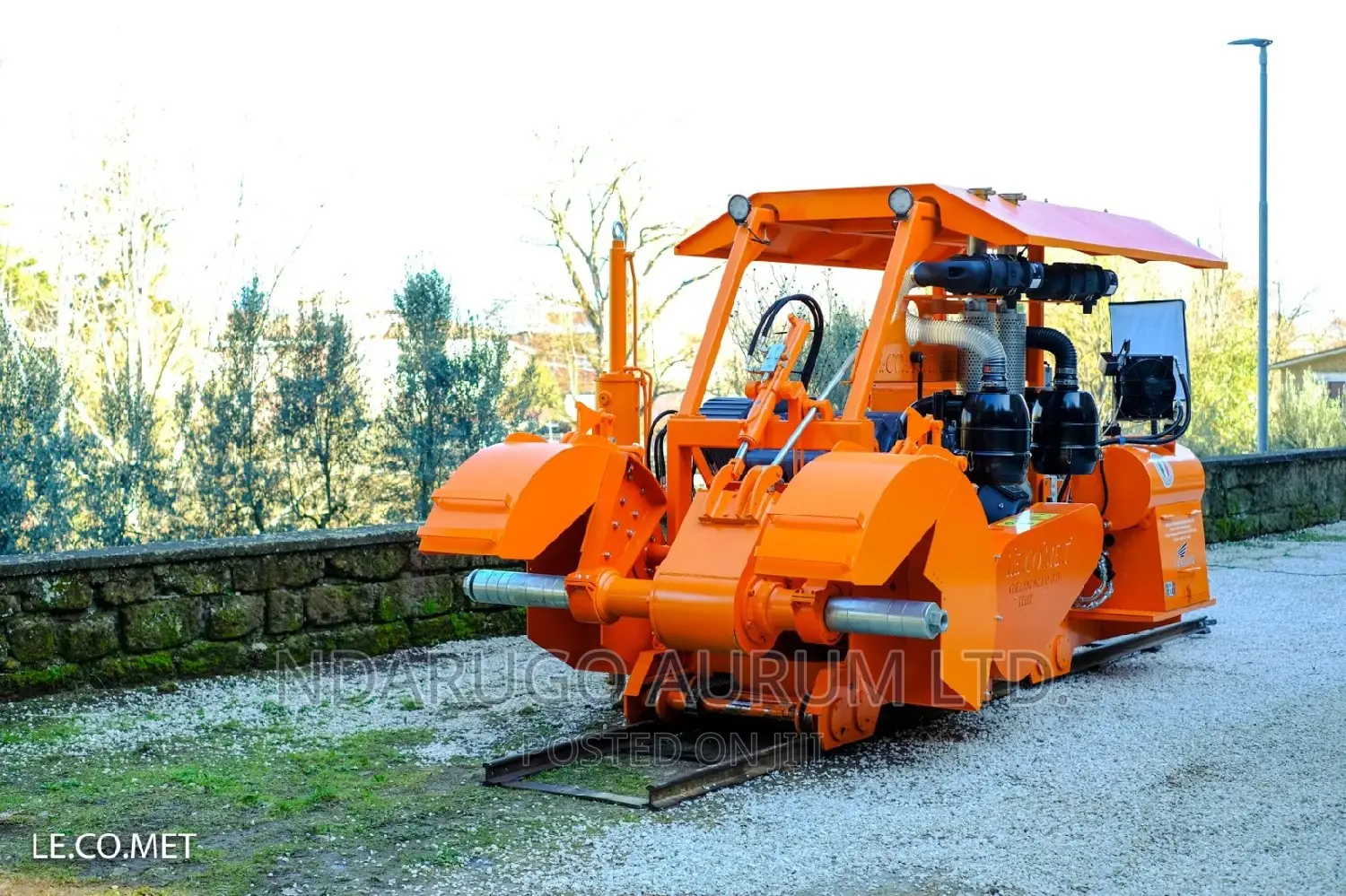 LECOMET New Stone Cutting Machine.