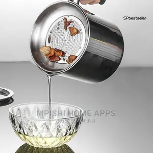 Oil Jar With Seive 1.3ltrs