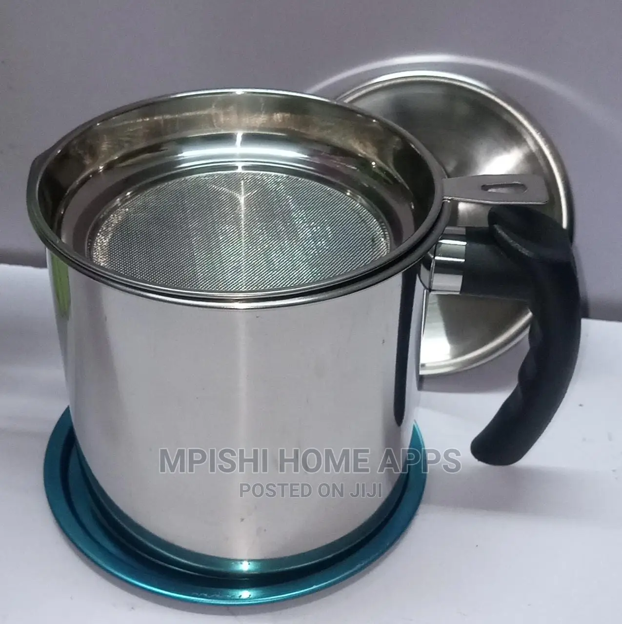 Oil Jar With Seive 1.3ltrs