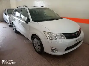 Toyota Corolla Fielder 2015 Off White