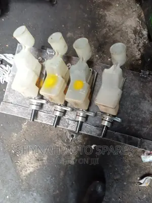 Brake Master Cylinders Nze,Fielder,Wish,Voxy,Premio 260