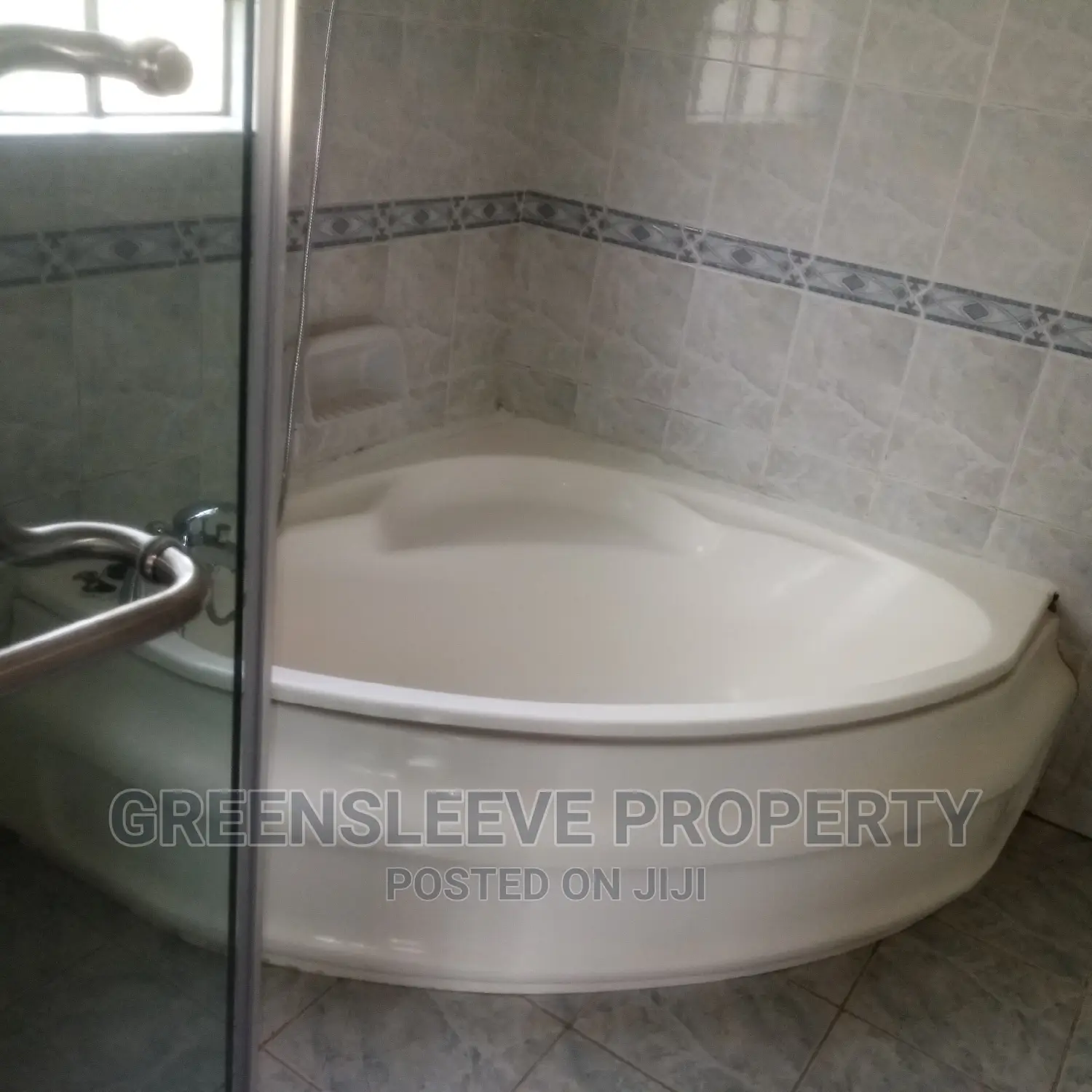 3bdrm Apartment in Karen for Rent