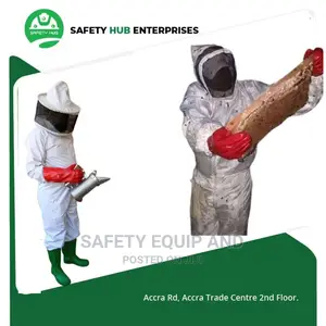 Bee Suits With Gloves (Complete)