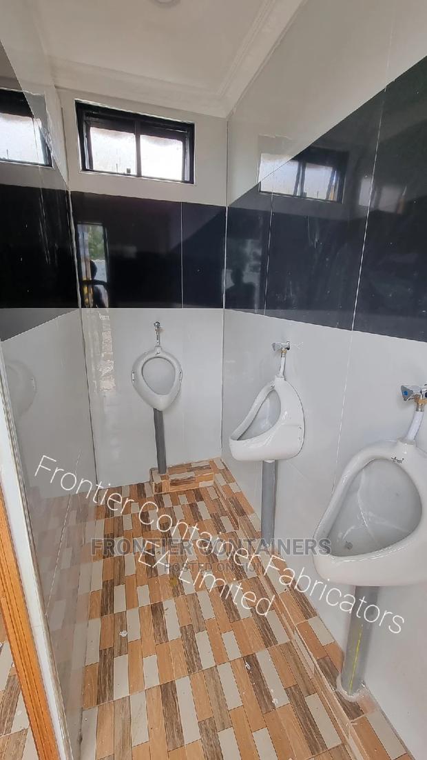 20ft Container With Fabricated Toilets - thumbnail 4