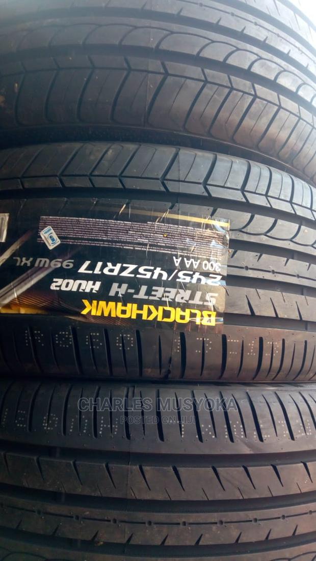 245/45 R 17 Black Hawrk Tyres Reinforced Kali Sana