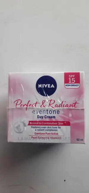 Nivea Perfect Radiant Eventone Day Cream