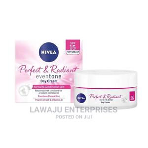 Nivea Perfect & Radiant Eventone Day Cream - thumbnail 2