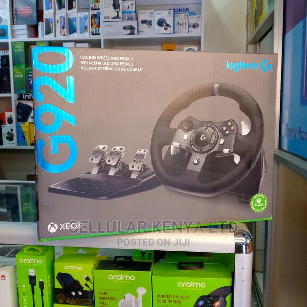 Logitech G920 Racing Wheel for Xbox One - thumbnail 2