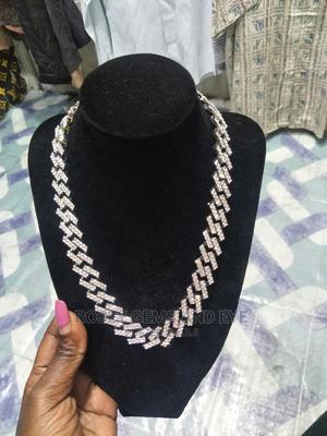 Iced Chains - main view