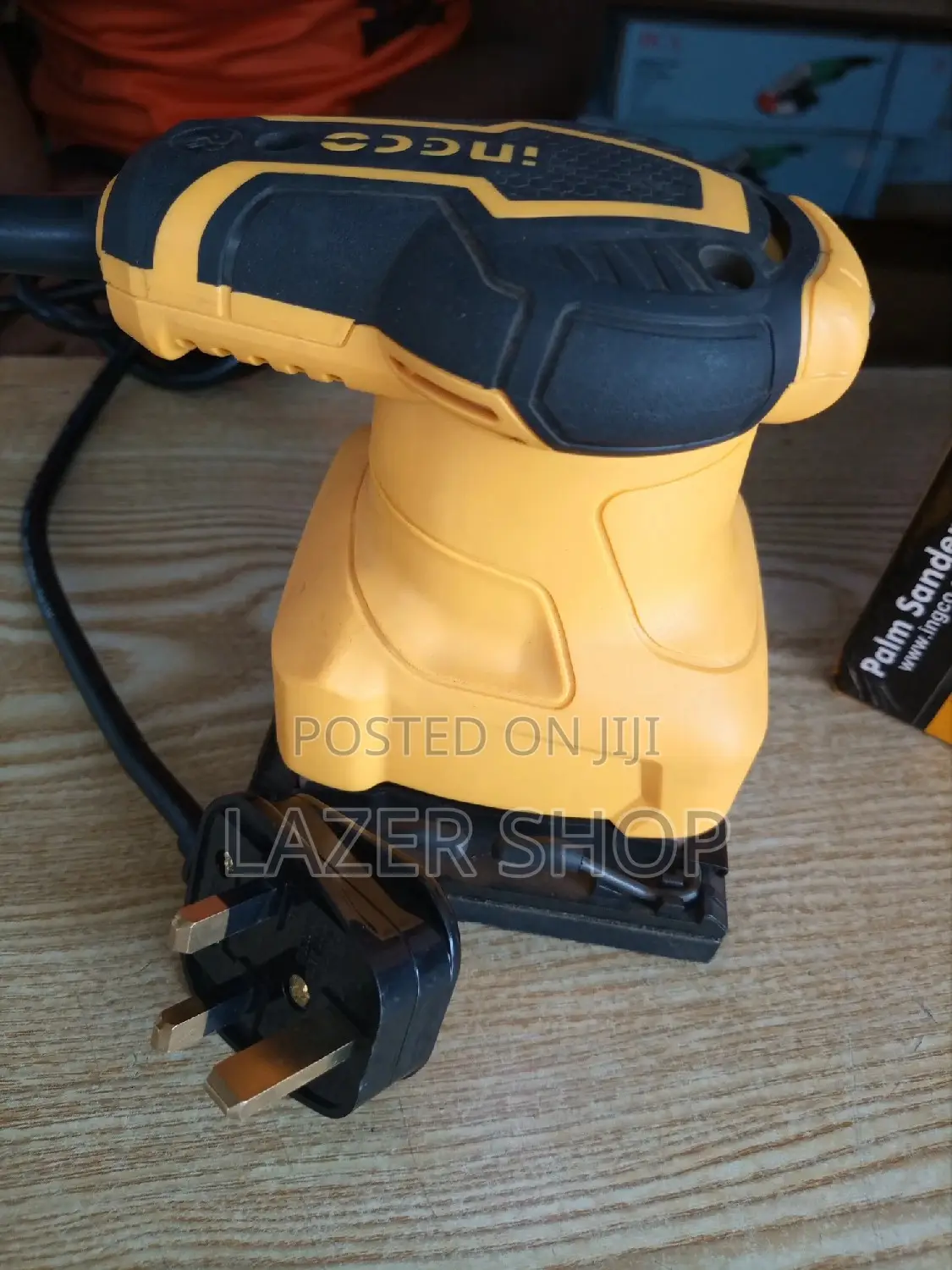 Ingco Sanding Machine