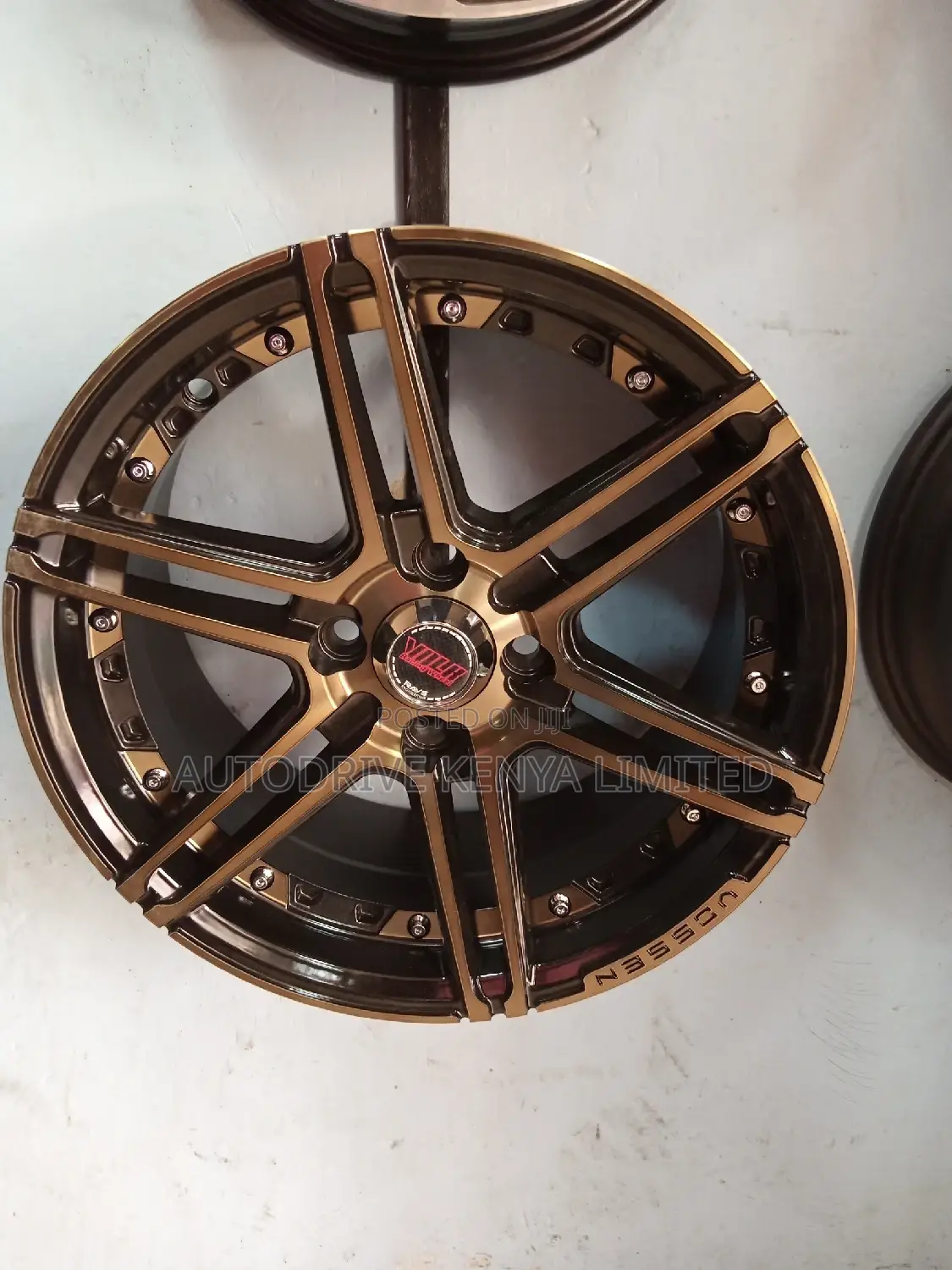 Rim 14inch 4holes.