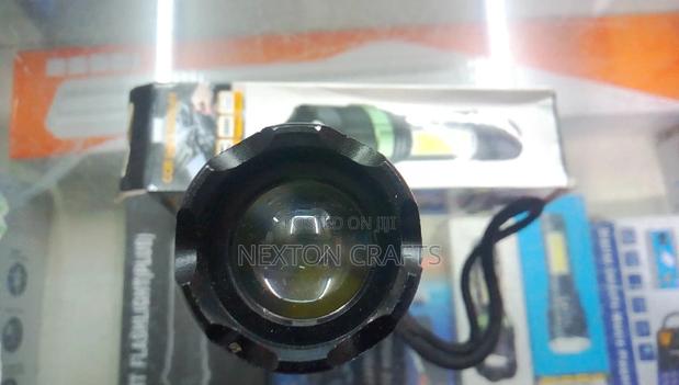 Rechargeable COB Light Flashlight - thumbnail 3