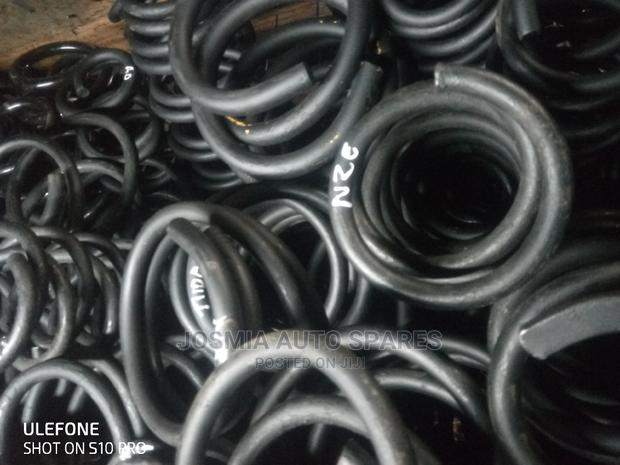 Lifting and Lowering Coil Springs - thumbnail 7