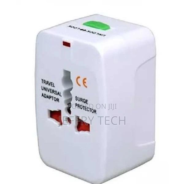Socket Adaptor With Usb Charger and Surge Protector - thumbnail 3