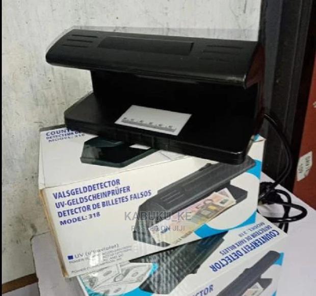 Counterfeit/ Forged UV Money Detector - Notes - main view