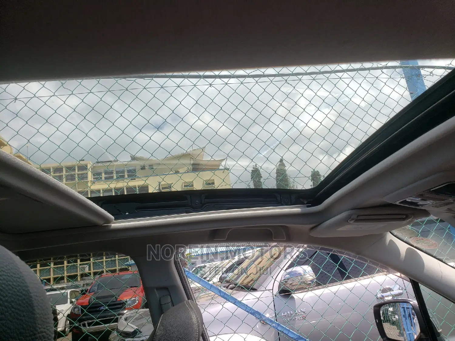 Subaru Forester 2015 Off White