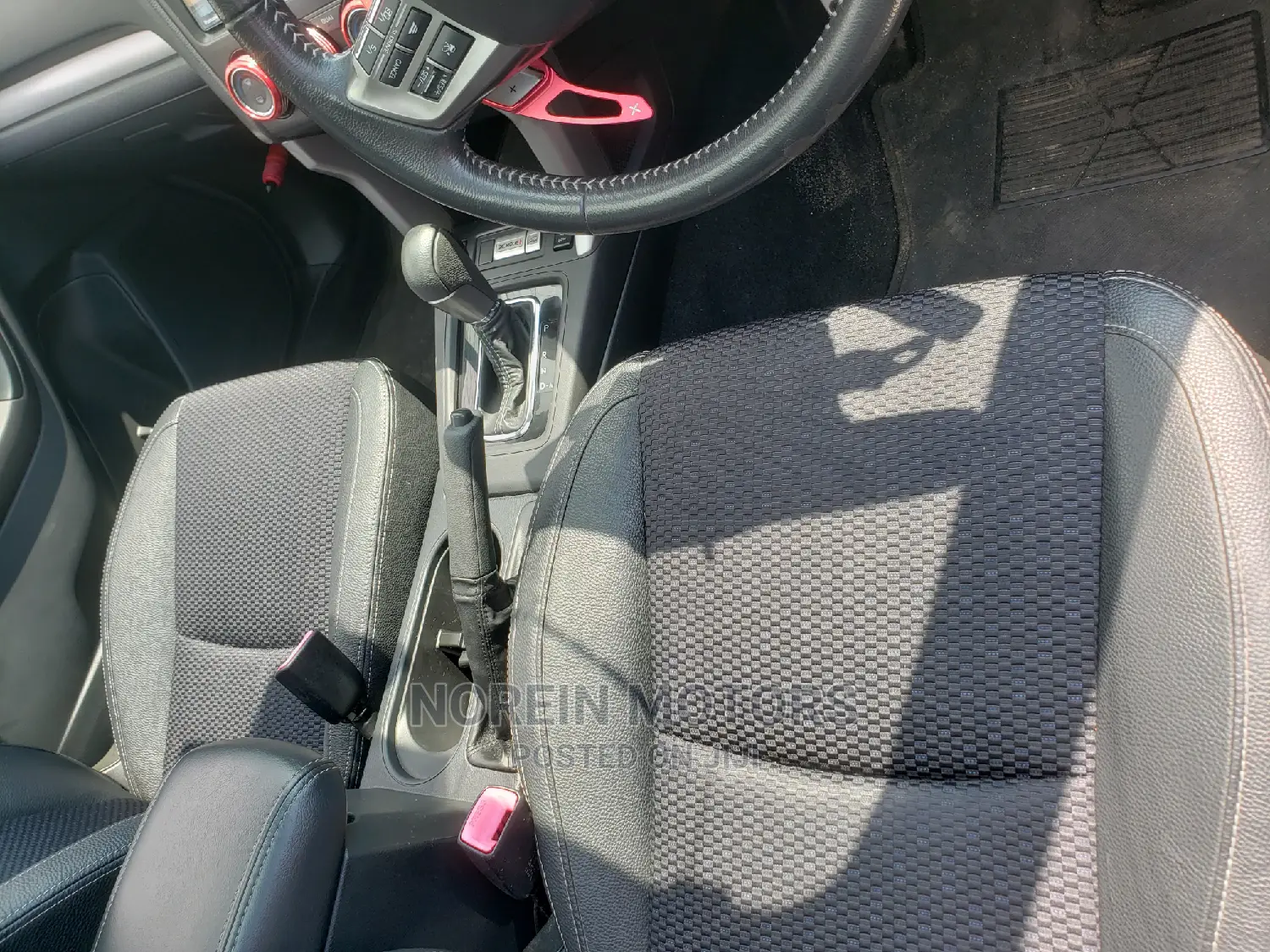 Subaru Forester 2015 Off White