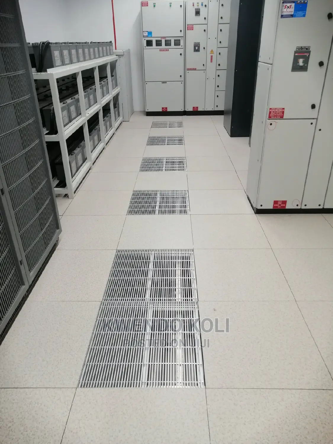 Raised Floor Installation