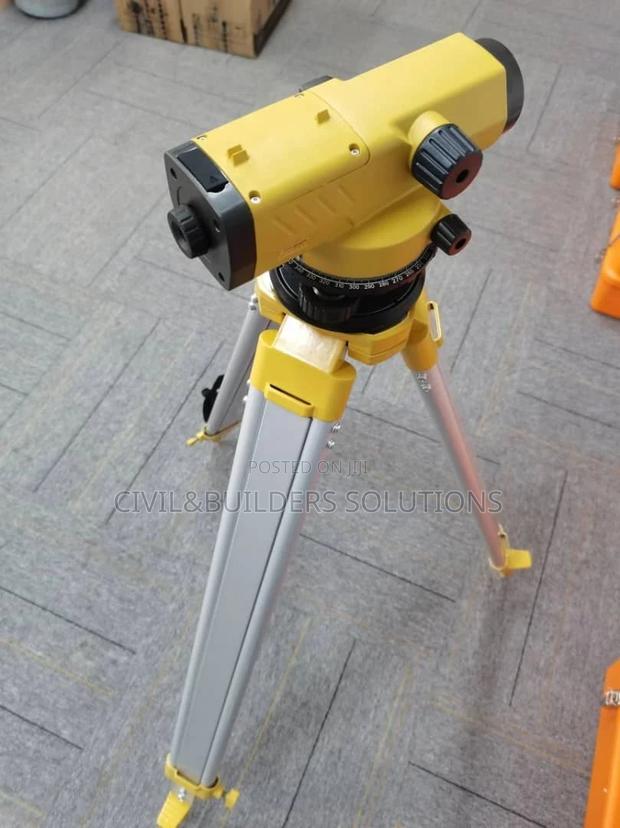 Dumpy Level Tripod Double Lock - main view