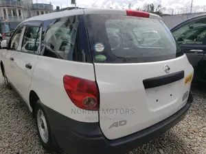 Nissan Advan 2015 Off White
