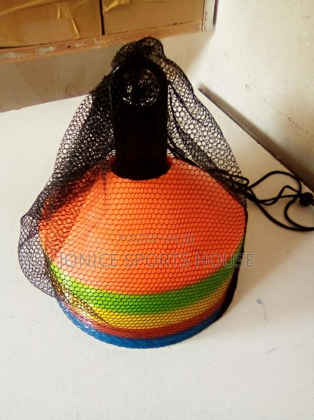 Football Training Cones/Spacemakers - thumbnail 2