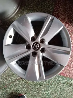 Lexus Original Rims 17 Inch Set Silver