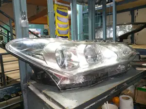 Fielder 2016 Headlight