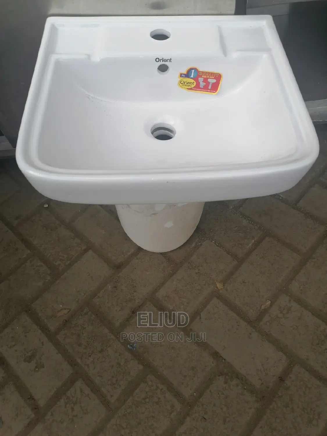 Semi Pedestal Wash Hand Basins