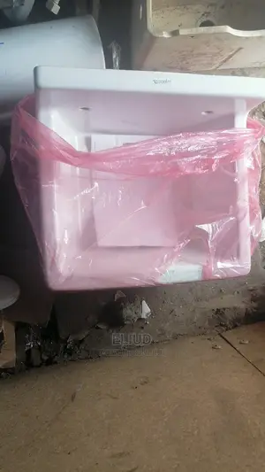 Dobby Sinks Ceramic Milky