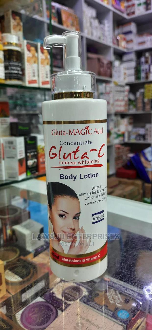 Gluta C Intense Whitening Body Lotion (Magic Acid) - main view