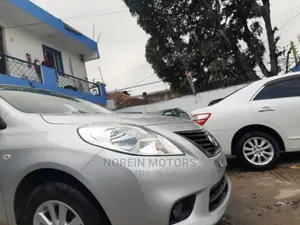 Nissan Latio 2014 Silver