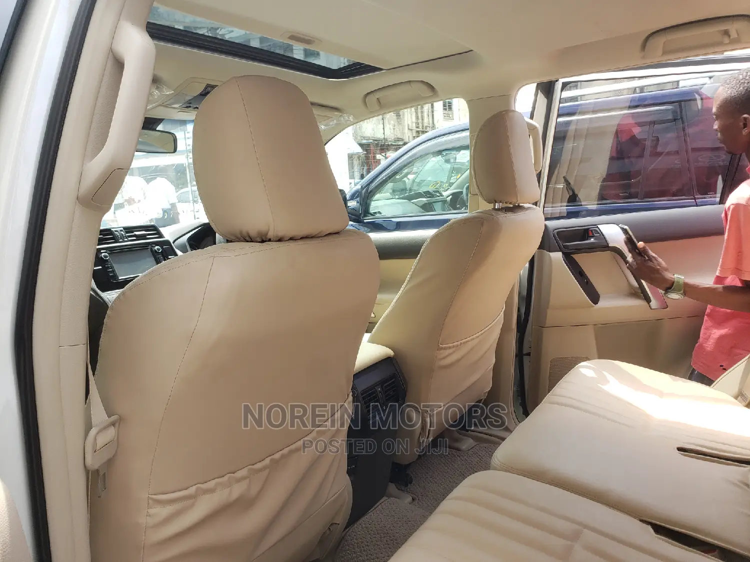 Toyota Land Cruiser Prado 2018 Off White