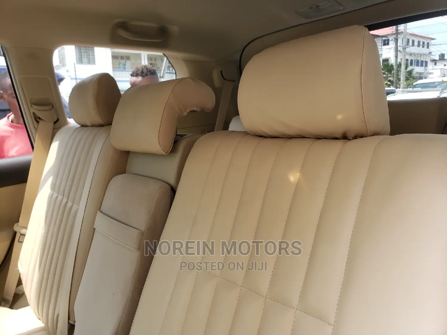 Toyota Land Cruiser Prado 2018 Off White