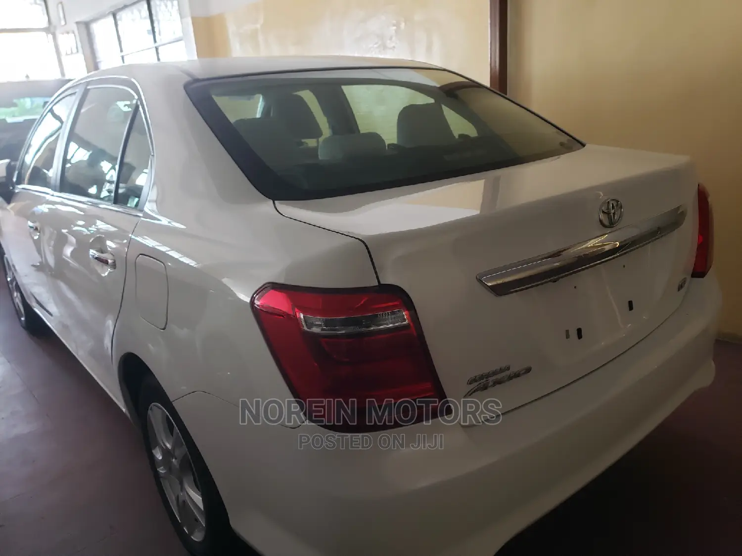 Toyota Axio 2015 White