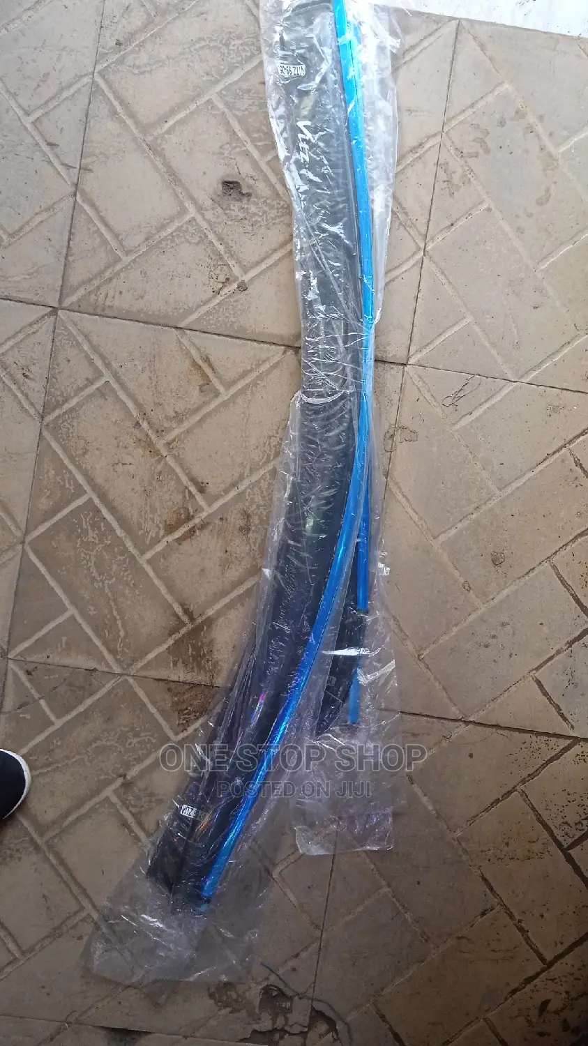 1999-2005 Vitz Old Shape Windbreakers