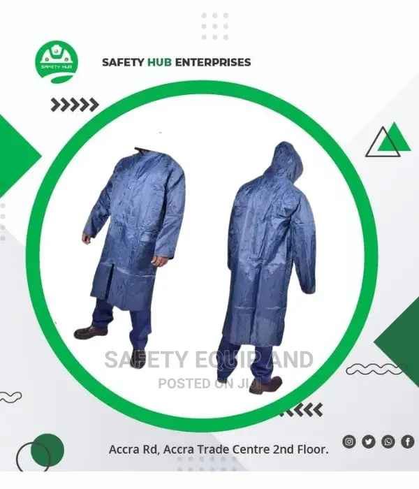 Quality Raincoats With Inner Lining