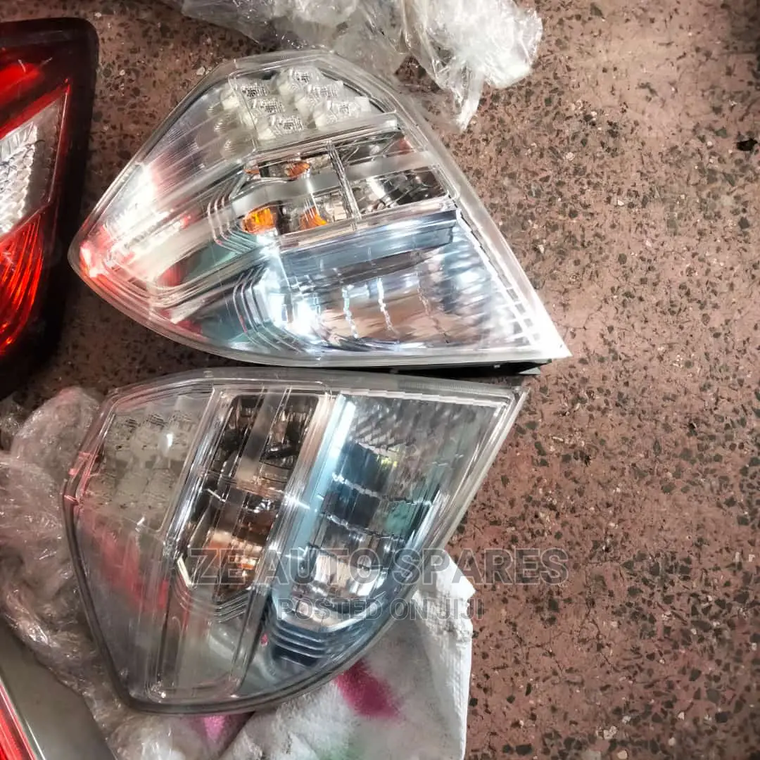 Honda Fit Shuttle Taillight