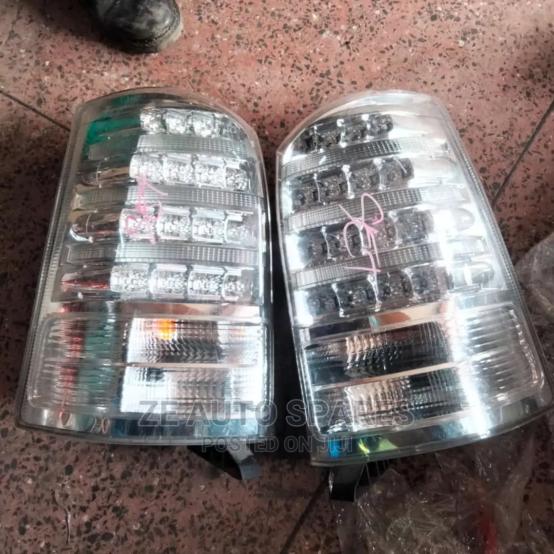 Wish 2006 Taillight Clear