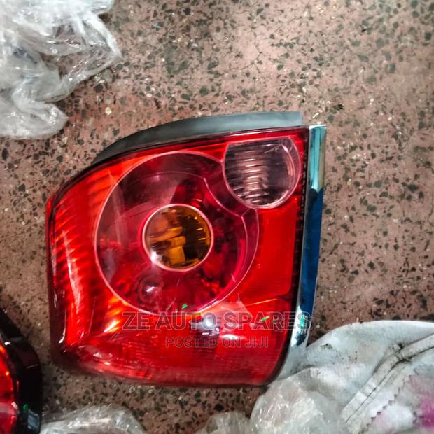 Toyota Avensis Taillight